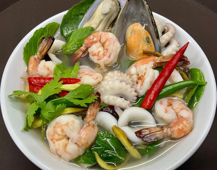 Spicy Fisherman Soup (Mixed Seafood Soup)