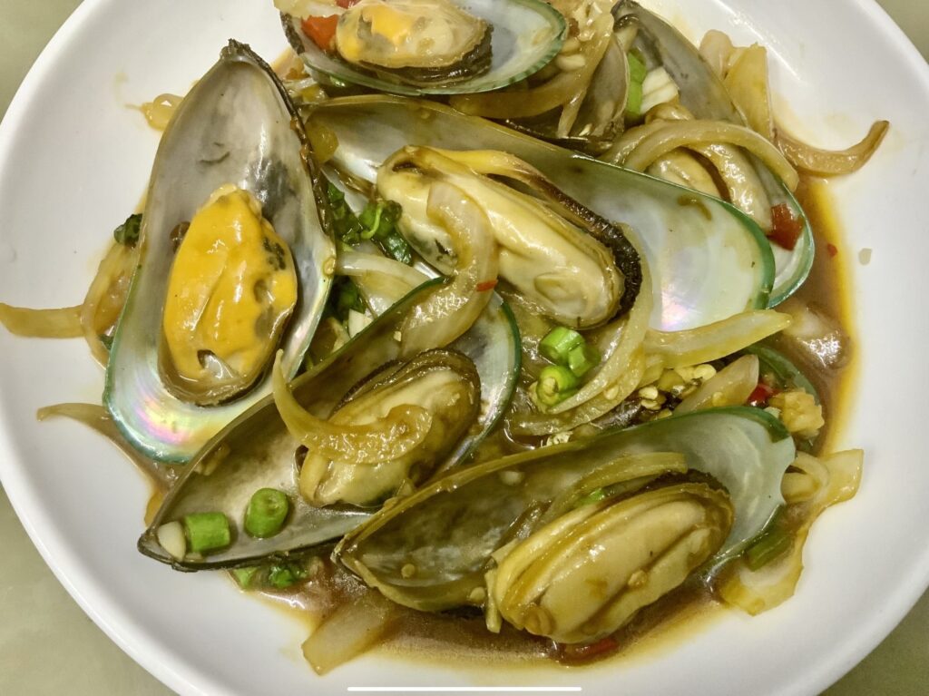 Baked Mussels With Herbs