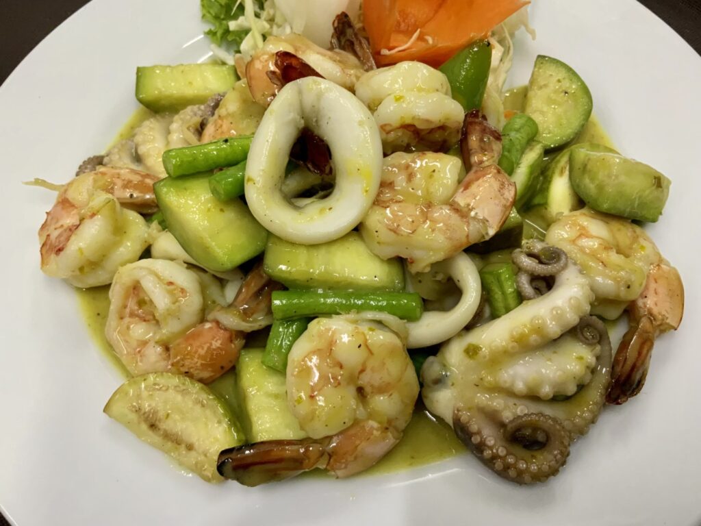 Stir Fried Seafood With Green Curry